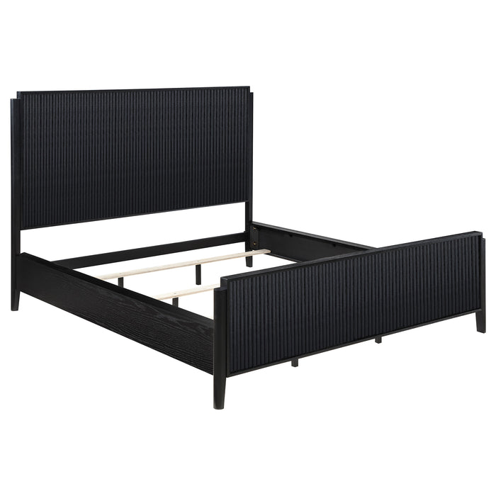 Brookmead California King, Eastren King, & Queen Bed - U&U Home Budget Furniture (Carteret, NJ)