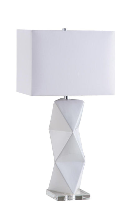 Camie Geometric Ceramic Base Table Lamp White - U&U Home Budget Furniture (Carteret, NJ)