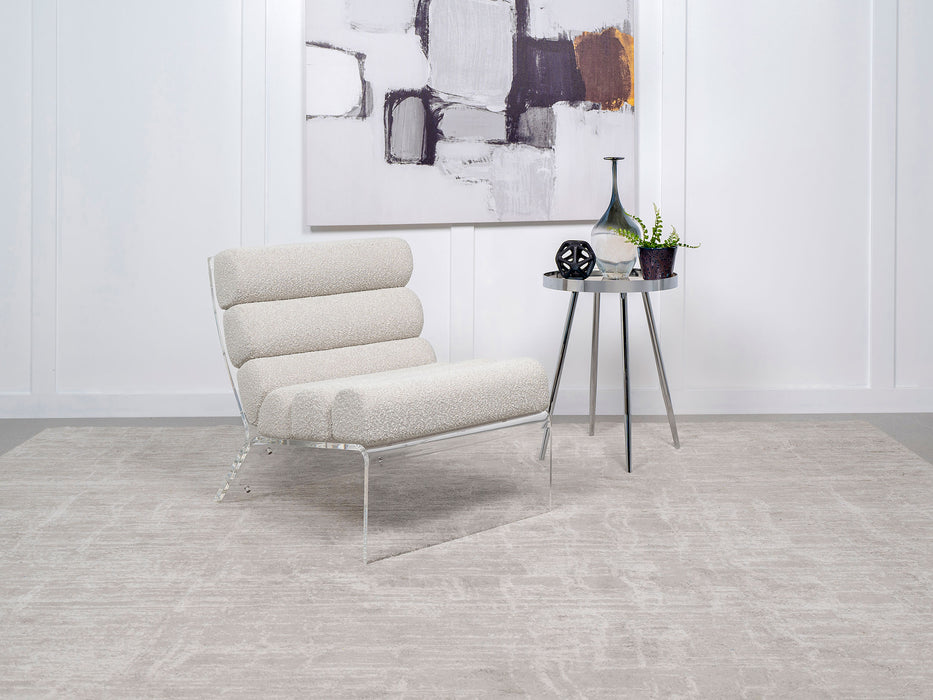 Serreta Accent Chair - U&U Home Budget Furniture (Carteret, NJ)