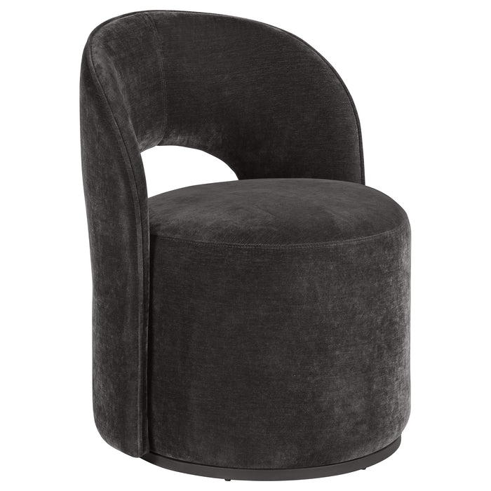 Harjo Accent Chairs - U&U Home Budget Furniture (Carteret, NJ)