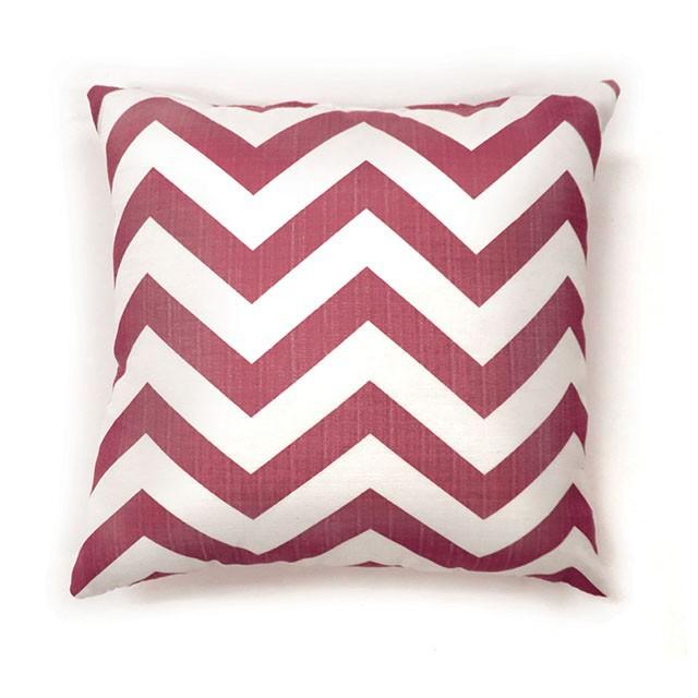 Zoe Red Chevron 18" X 18" Pillow, Red Chevron (2/CTN) - U&U Home Budget Furniture (Carteret, NJ)
