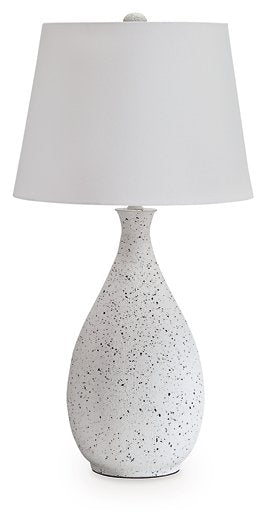 Wyattford Table Lamp - U&U Home Budget Furniture (Carteret, NJ)