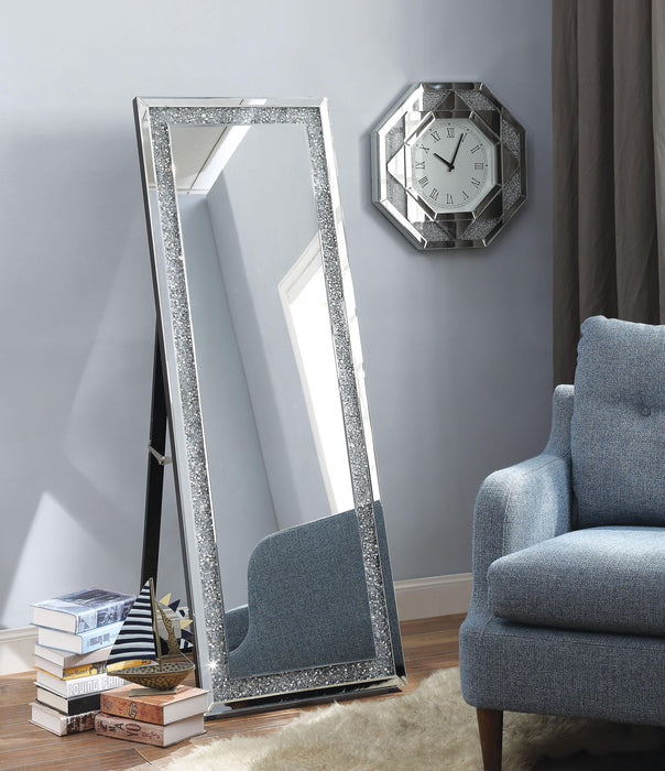 Noralie Mirrored & Faux Diamonds Accent Mirror (Floor) - U&U Home Budget Furniture (Carteret, NJ)