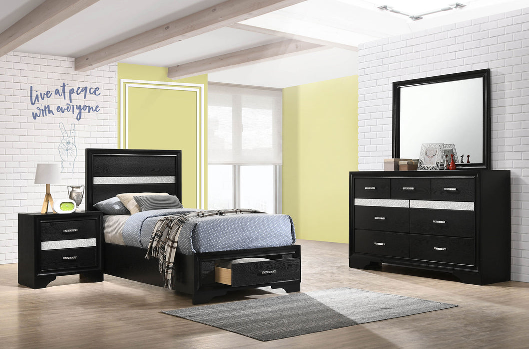 Miranda Bedroom Sets Black - U&U Home Budget Furniture (Carteret, NJ)