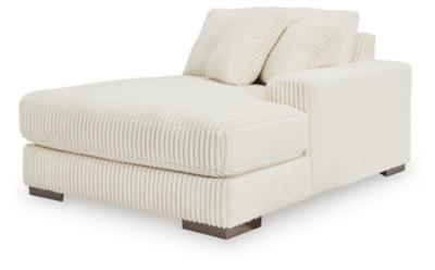 Lindyn Sectional with Chaise - U&U Home Budget Furniture (Carteret, NJ)