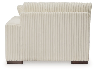 Lindyn Sectional with Chaise - U&U Home Budget Furniture (Carteret, NJ)