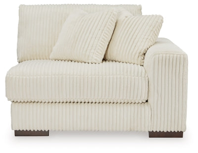 Lindyn Sectional with Chaise - U&U Home Budget Furniture (Carteret, NJ)
