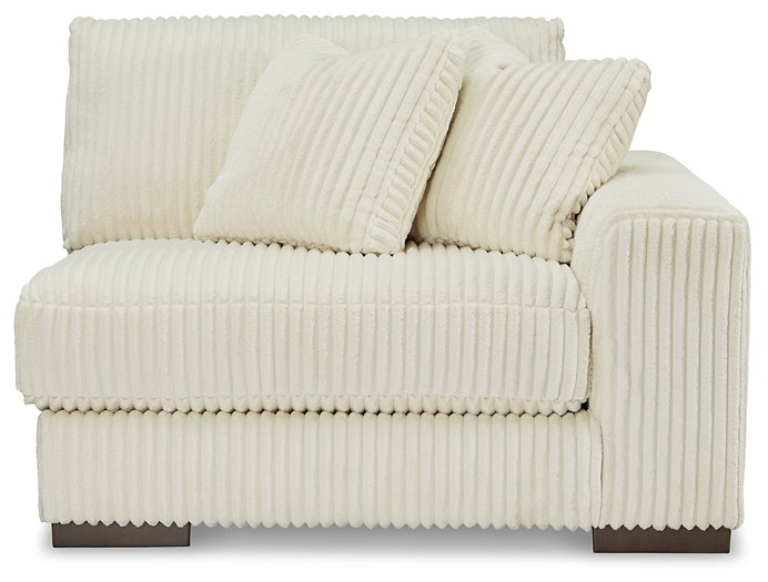 Lindyn Sectional - U&U Home Budget Furniture (Carteret, NJ)