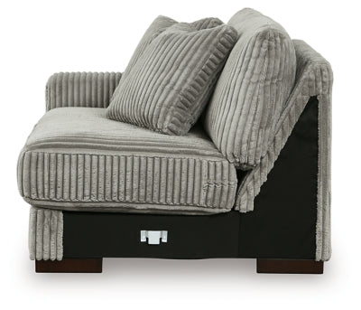 Lindyn Sectional with Chaise - U&U Home Budget Furniture (Carteret, NJ)