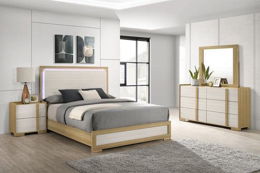 Hyland 4 & 5 Piece Bedroom Set E.King & Queen - U&U Home Budget Furniture (Carteret, NJ)