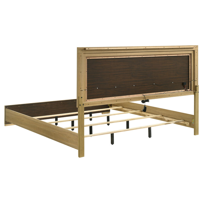 Hyland 4 & 5 Piece Bedroom Set E.King & Queen - U&U Home Budget Furniture (Carteret, NJ)
