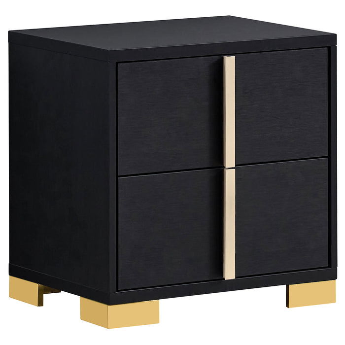 Marceline Bedroom Sets White & Black 4 & 5 Piece - U&U Home Budget Furniture (Carteret, NJ)