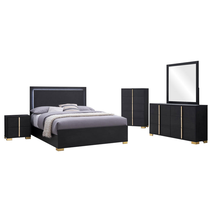 Marceline Bedroom Sets White & Black 4 & 5 Piece - U&U Home Budget Furniture (Carteret, NJ)