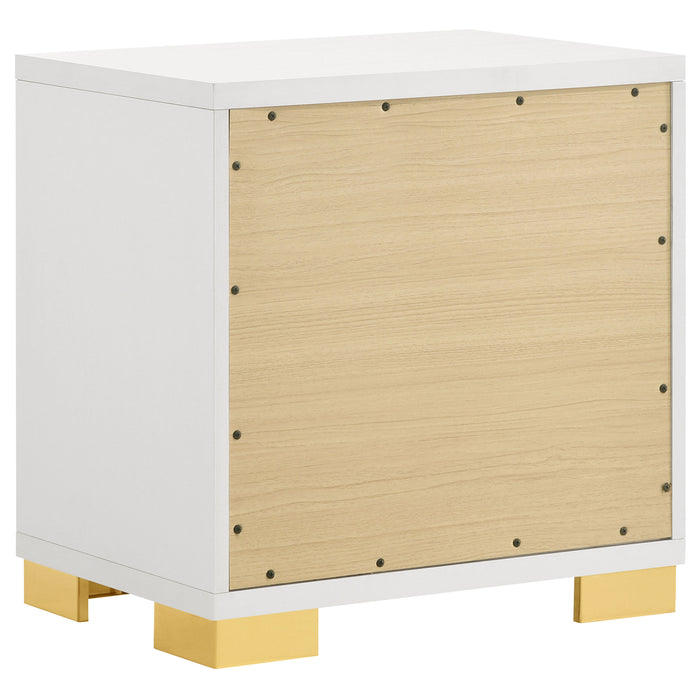 Marceline Bedroom Sets White & Black 4 & 5 Piece - U&U Home Budget Furniture (Carteret, NJ)