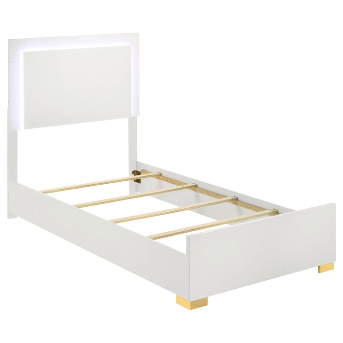 Marceline Bedroom Sets White & Black 4 & 5 Piece - U&U Home Budget Furniture (Carteret, NJ)