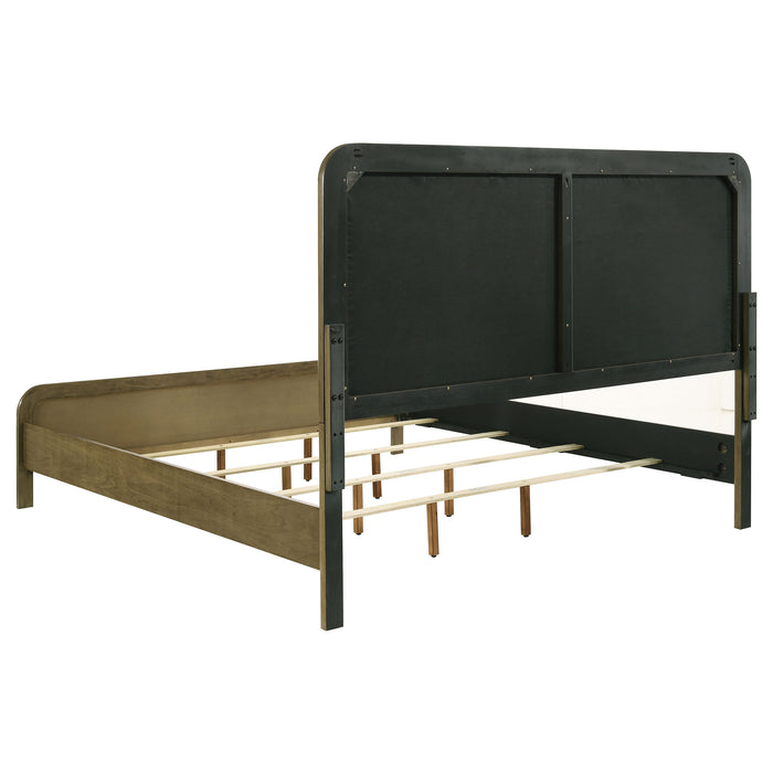 Amsbury California King, E.King, & Queen Bed - U&U Home Budget Furniture (Carteret, NJ)