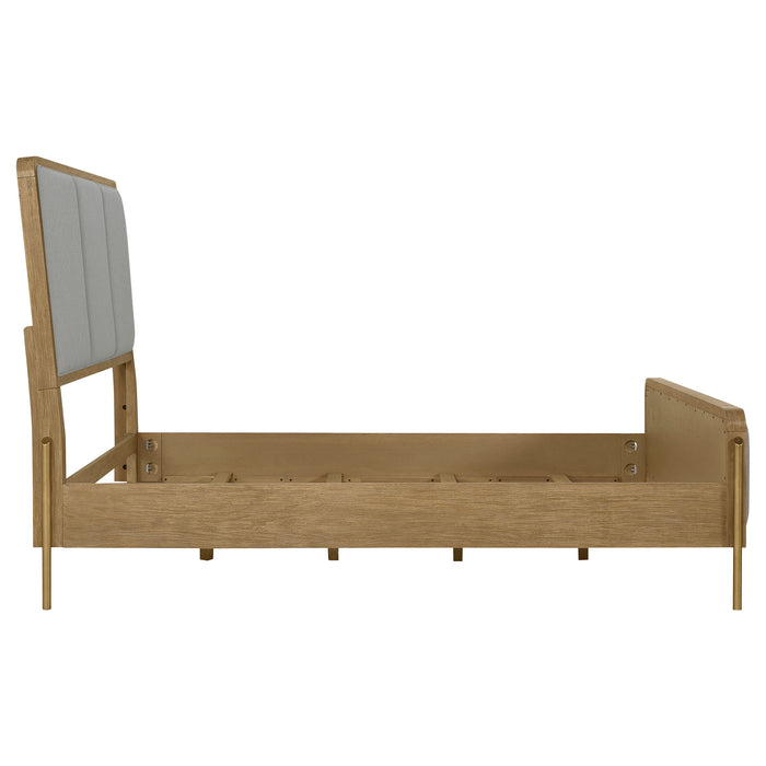 Arini Upholstered Panel Bed - U&U Home Budget Furniture (Carteret, NJ)