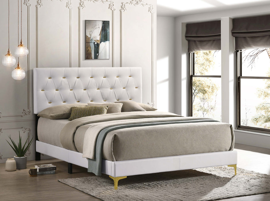 Kendall Panel Bed E.King, & Queen Black & White - U&U Home Budget Furniture (Carteret, NJ)