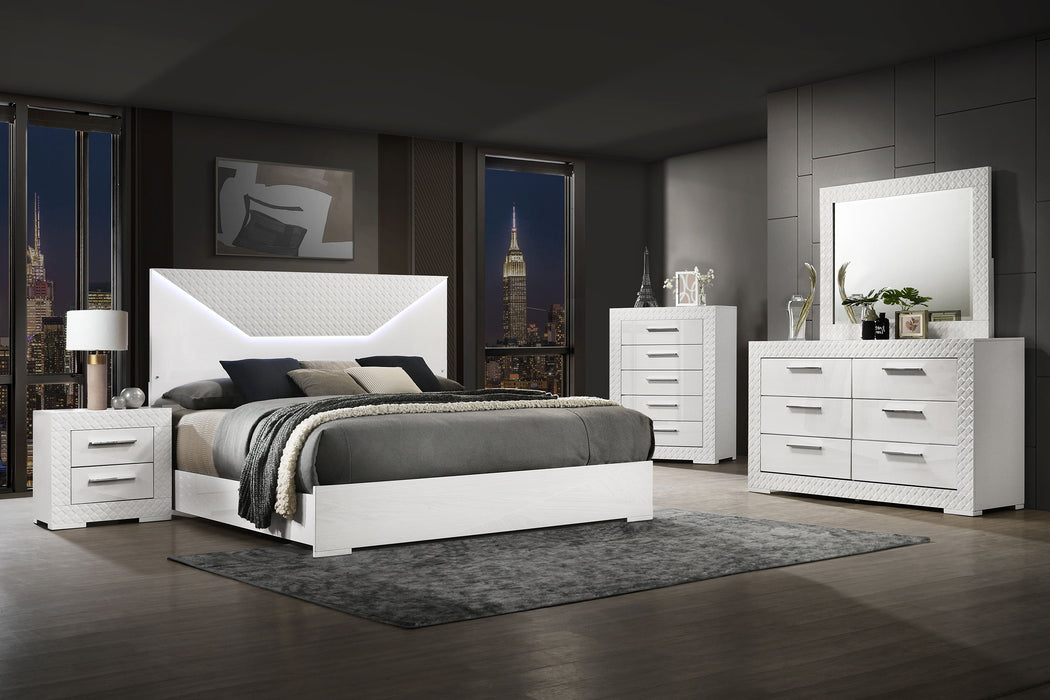Ives 4 & 5 Piece Bedroom Set E.king & Queen White & Grey - U&U Home Budget Furniture (Carteret, NJ)