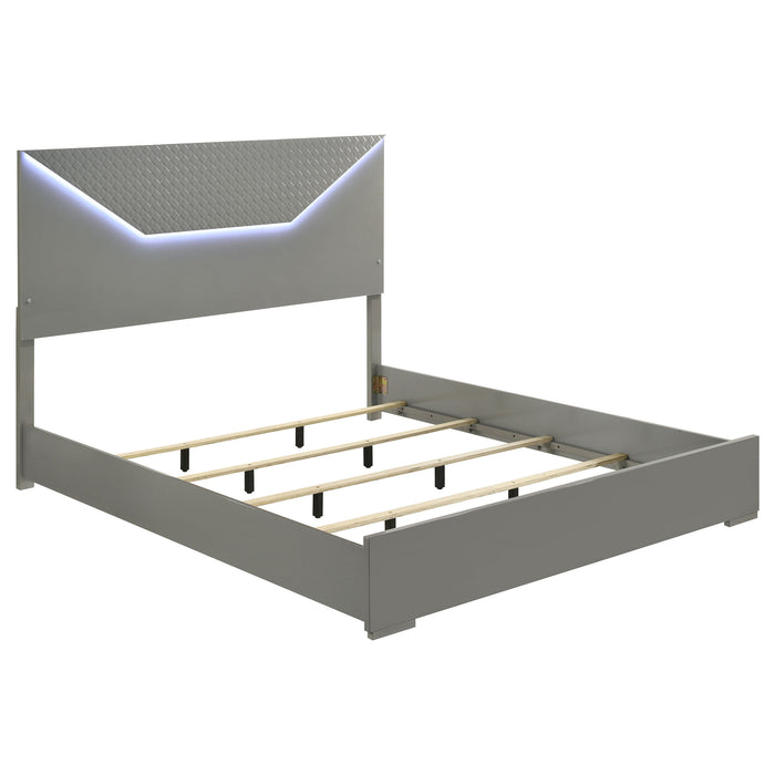 Ives 4 & 5 Piece Bedroom Set E.king & Queen White & Grey - U&U Home Budget Furniture (Carteret, NJ)