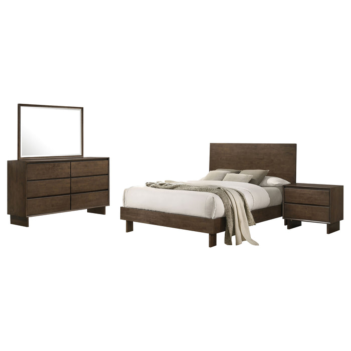 Glenwood 4 & 5 Piece Bedroom Set Eastren king & Queen - U&U Home Budget Furniture (Carteret, NJ)
