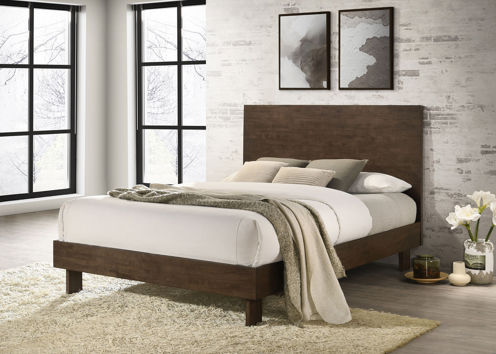Glenwood Eastern King & Queen Bed - U&U Home Budget Furniture (Carteret, NJ)