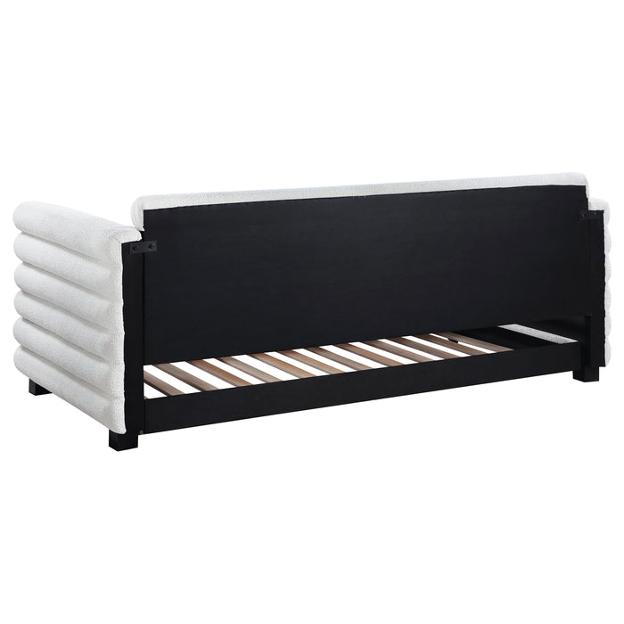 Patricia Daybed - U&U Home Budget Furniture (Carteret, NJ)