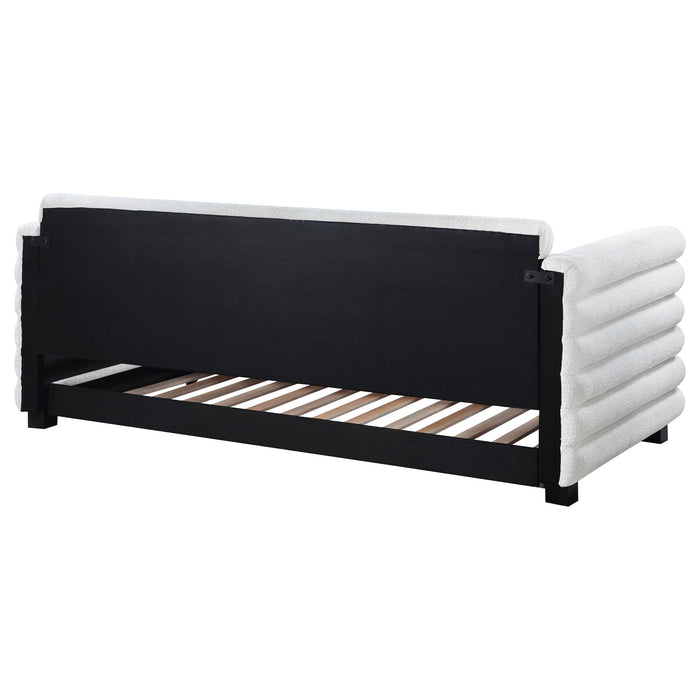 Patricia Daybed - U&U Home Budget Furniture (Carteret, NJ)
