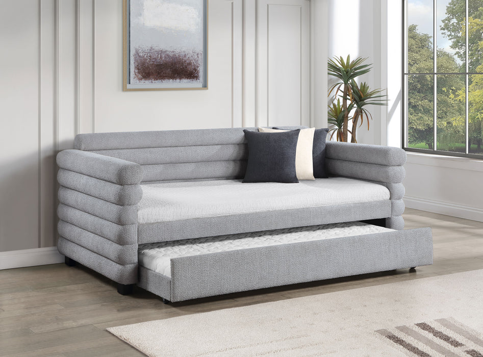 Patricia Daybed - U&U Home Budget Furniture (Carteret, NJ)