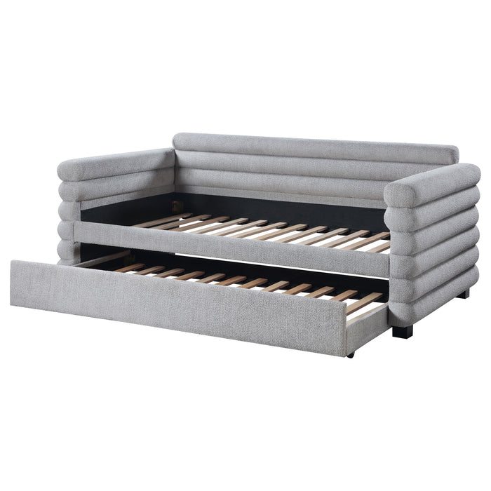 Patricia Daybed - U&U Home Budget Furniture (Carteret, NJ)