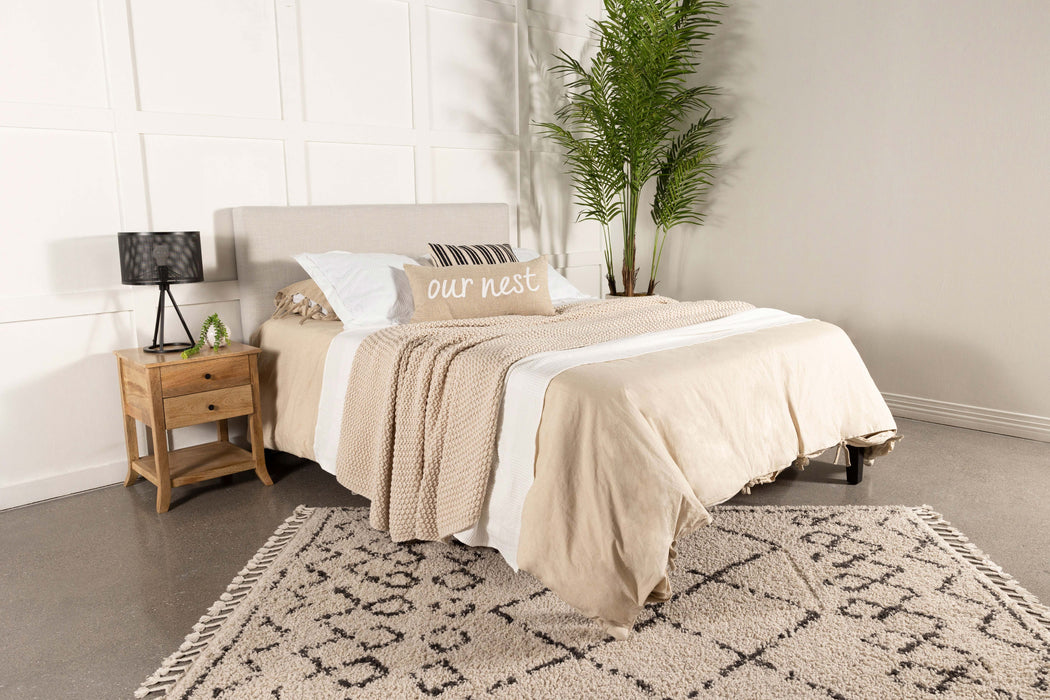 Pirro Eastern / California King Headboard - U&U Home Budget Furniture (Carteret, NJ)