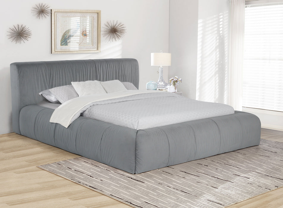 Wilshire California King, E.king, & Queen Bed - U&U Home Budget Furniture (Carteret, NJ)