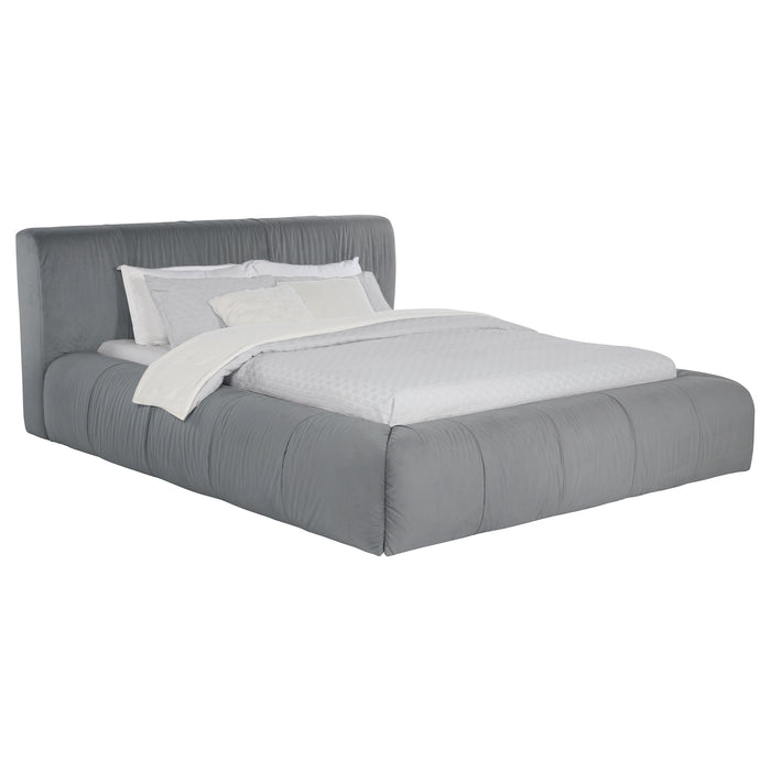 Wilshire California King, E.king, & Queen Bed - U&U Home Budget Furniture (Carteret, NJ)