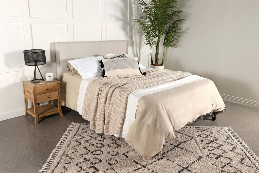 Kosmo Eastern / California King Headboard - U&U Home Budget Furniture (Carteret, NJ)