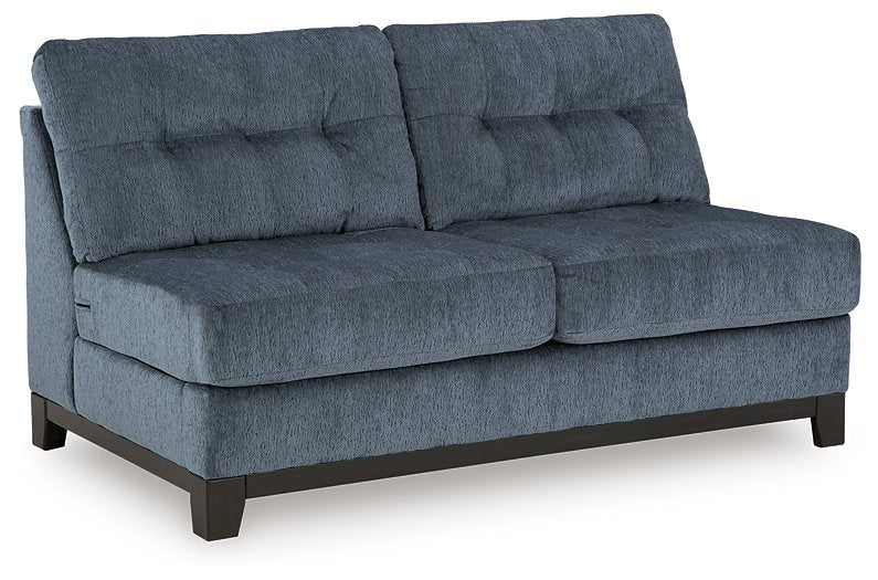 Maxon Place Sectional with Chaise - U&U Home Budget Furniture (Carteret, NJ)