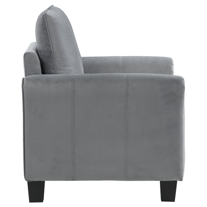 Davis Accent Chair - U&U Home Budget Furniture (Carteret, NJ)
