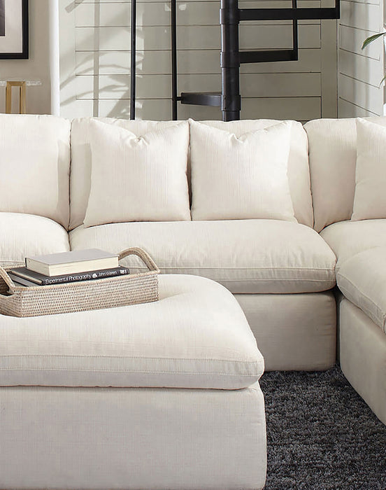 Hobson Accent Chair - U&U Home Budget Furniture (Carteret, NJ)