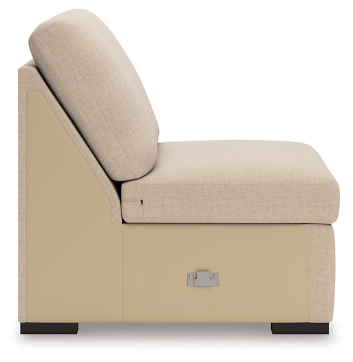 LadyMae Sectional with Chaise - U&U Home Budget Furniture (Carteret, NJ)