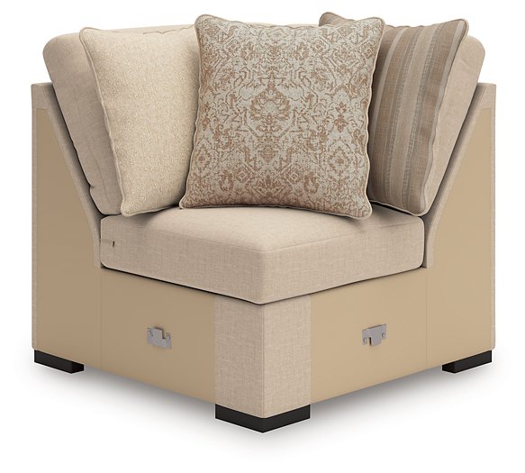 LadyMae Sectional with Chaise - U&U Home Budget Furniture (Carteret, NJ)
