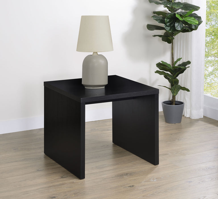 Knapp End & Side Tables - U&U Home Budget Furniture (Carteret, NJ)