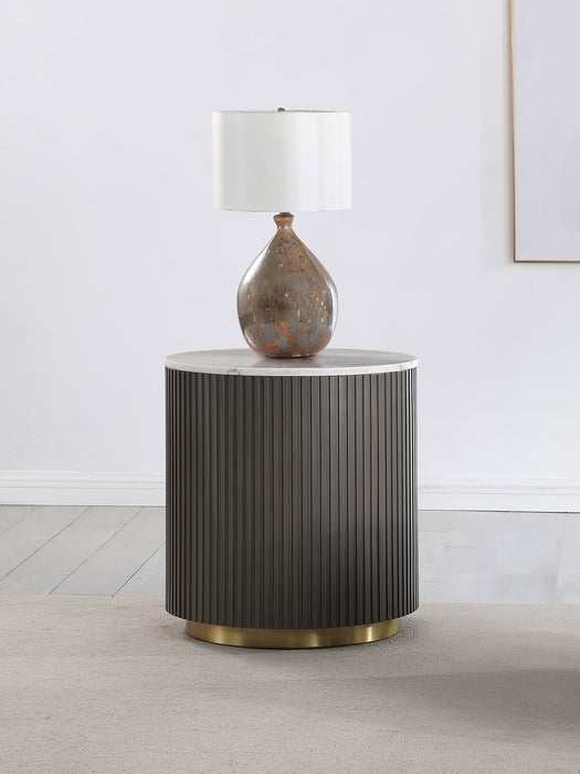 Jason End & Side Table - U&U Home Budget Furniture (Carteret, NJ)