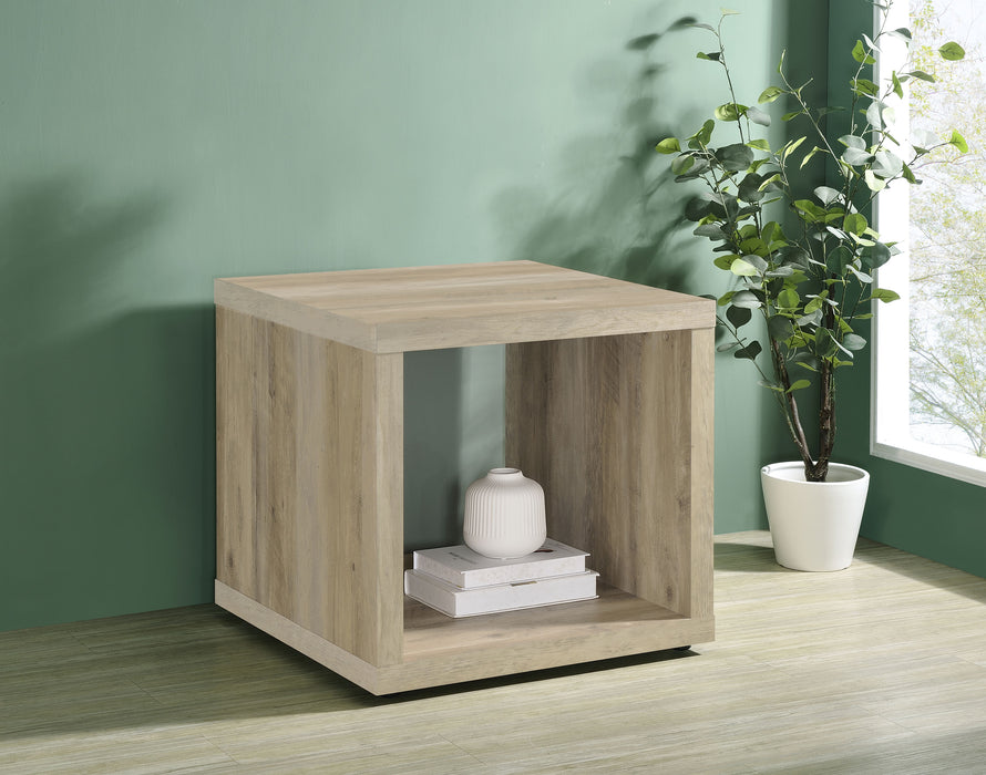 Frisco End & Side Table - U&U Home Budget Furniture (Carteret, NJ)