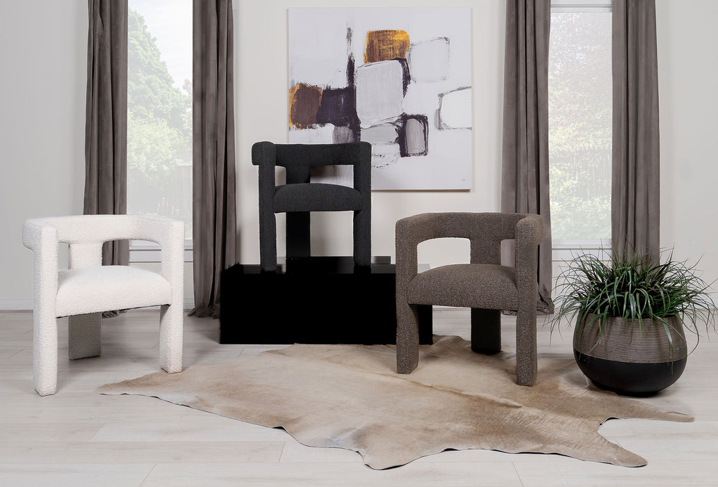 Petra Accent Chair - U&U Home Budget Furniture (Carteret, NJ)
