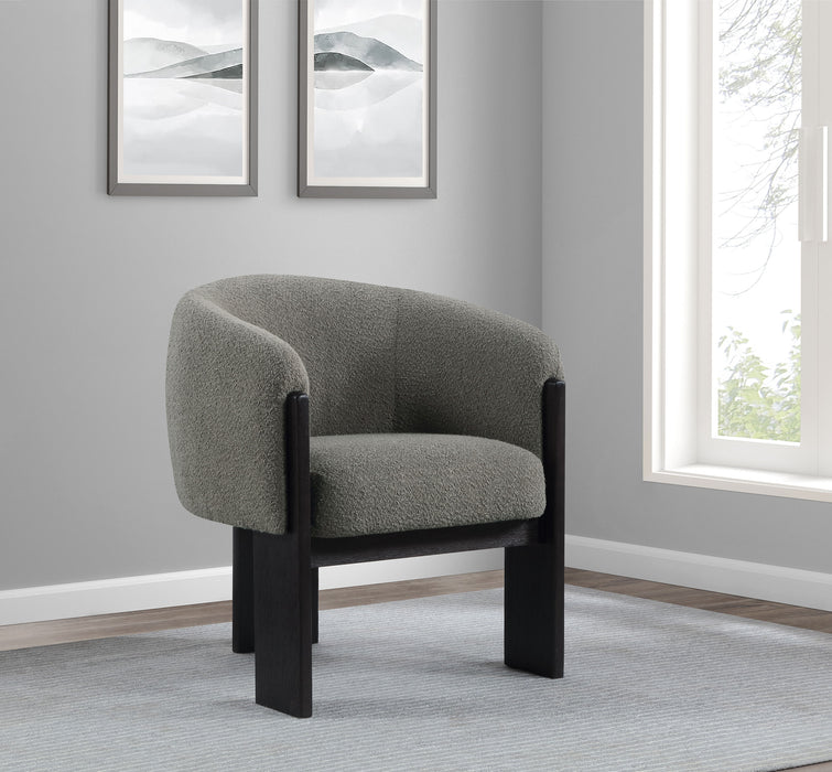 Valdez Accent Chair - U&U Home Budget Furniture (Carteret, NJ)