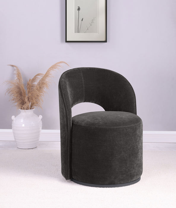 Harjo Accent Chairs - U&U Home Budget Furniture (Carteret, NJ)
