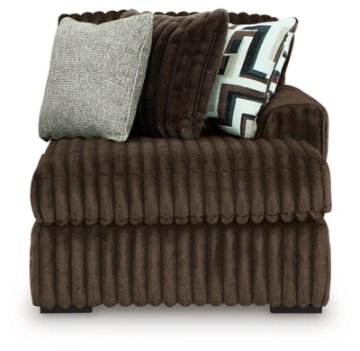 Midnight-Madness Sectional with Chaise - U&U Home Budget Furniture (Carteret, NJ)