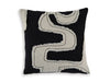 Veerbank Pillow (Set of 4) - U&U Home Budget Furniture (Carteret, NJ)