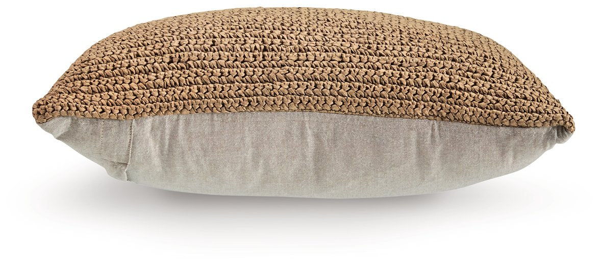Habenvale Pillow (Set of 4) - U&U Home Budget Furniture (Carteret, NJ)