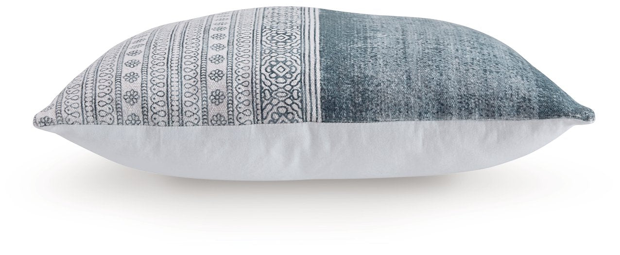 Harperville Pillow (Set of 4) - U&U Home Budget Furniture (Carteret, NJ)