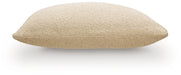 Macsen Pillow (Set of 4) - U&U Home Budget Furniture (Carteret, NJ)